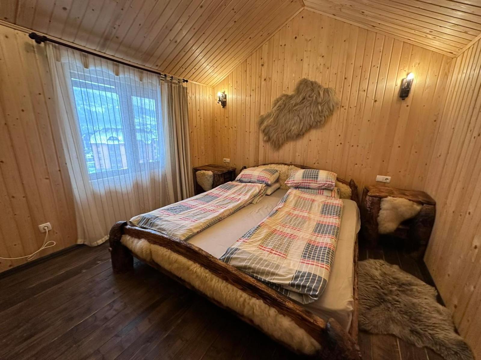 Котедж Садиба Предків บูโคเวล ภายนอก รูปภาพ