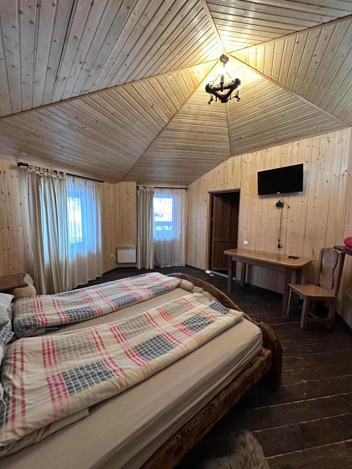 Котедж Садиба Предків บูโคเวล ภายนอก รูปภาพ